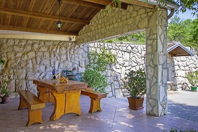 Roža in Sveti Bartul (Haus für 2-3 Personen)