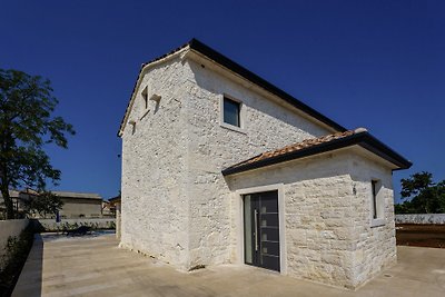 Villa Mara in Marici Haus für 10 Personen