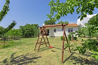 Holiday home relaxing holiday Ližnjan