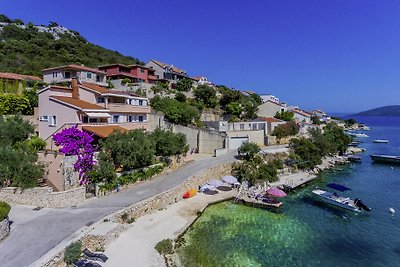 Katja in Vinišce (Appartement 5 Personen)