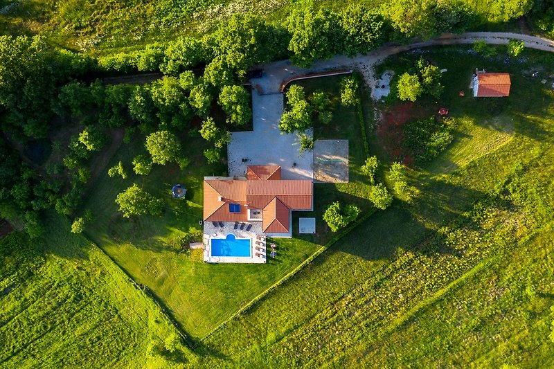 Villa Dream mit Pool - wiibuk.com