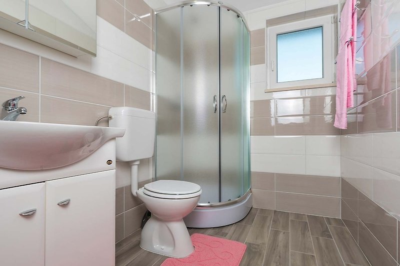 Villa Dream mit Pool - wiibuk.com