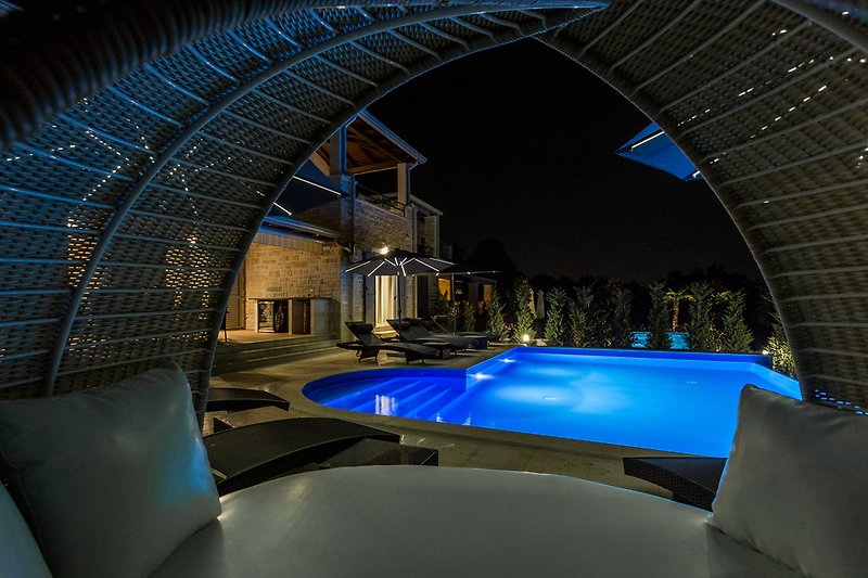 Villa di lusso Laura An con piscina in Istria - wiibuk.com