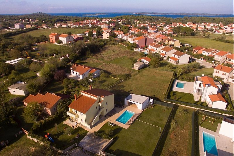Villa mit pool in Fažana - wiibuk.com