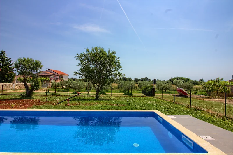 Villa Seve mit pool in Pula - wiibuk.com