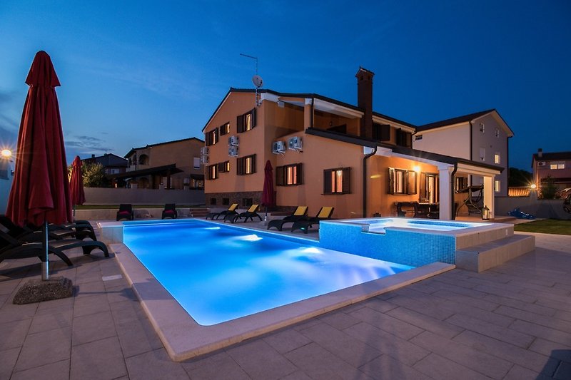 Villa Hedone in Pula mit Pool, Whirpool, Billard, Tischtennis und Fußball_Wiibuk_villas