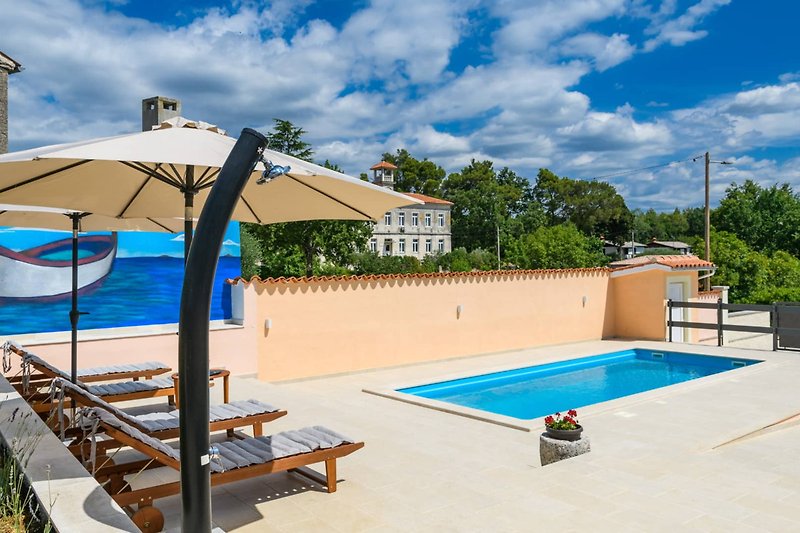 Villa Angela with private pool