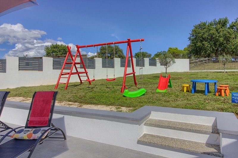 Villa Luna mit privatem Pool und Kinderspielplatz_Wiibuk_villas