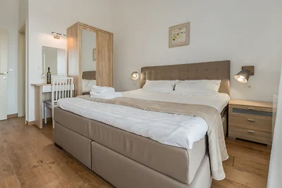  Laura An mit Meerblick und Pool