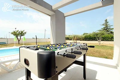 Villa Eva mit Pool 2km vom Strand