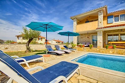 Villa Oliva 9 Gäste, 3 km Strand