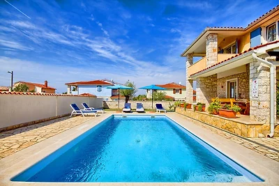 Villa Oliva 9 Gäste, 3 km Strand