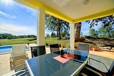 Villa Paradiso mit Pool, 6 Pers.