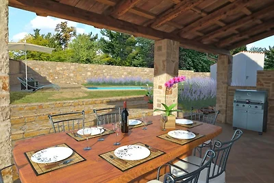 Istrische Villa Sasso mit Pool