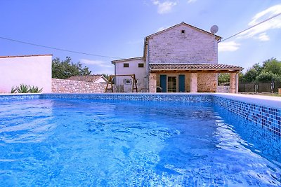 Istrian Villa Sasso with pool