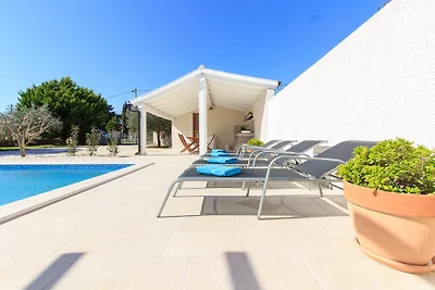 Villa Nina mit privatem pool, max 4