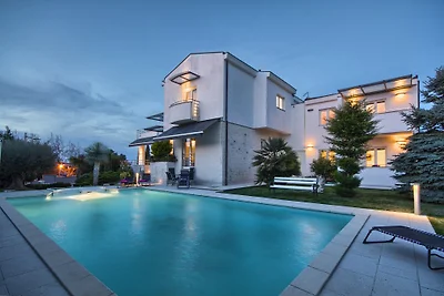 Villa Nicol, nur 200m von Meer