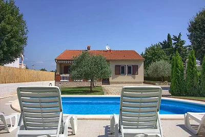 Villa Kristina with pool near Pula