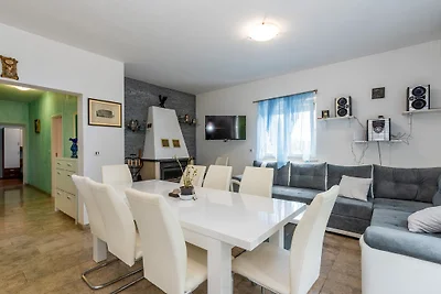 Villa Eden mit privatem pool, 8+2