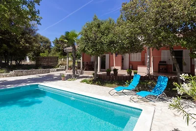 Vila Ella Nature mit privatem Pool