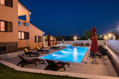 Villa Hedone mit Pool und Whirpool