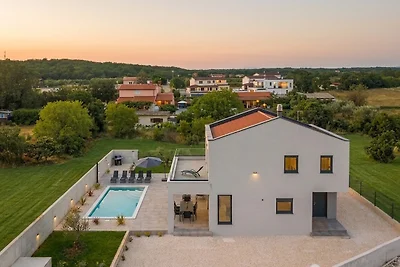 Villa Esire