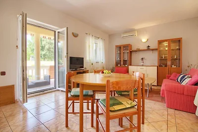 Villa Kristina with pool near Pula