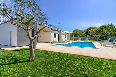 Villa Serenity mit Pool nähe Pula
