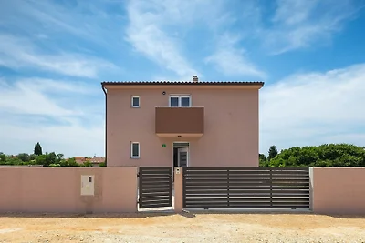 Neue Villa Enjoy mit Pool 8 Pers.