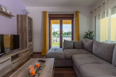 Villa Eve with salt water pool