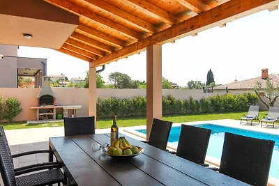 Neue Villa Enjoy mit Pool 8 Pers.