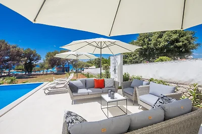 Beautiful villa Punat with sea view