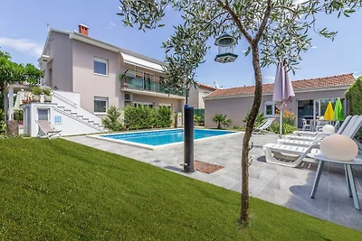 Wohnung Pjacal II mit  Pool in Pula