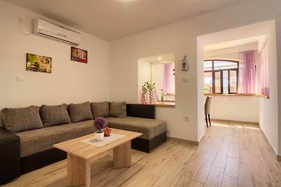 Villa Dvori with private pool