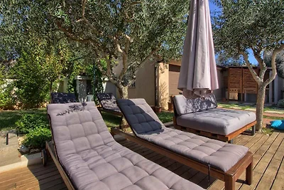 Villa Donatella mit Pool