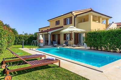 Villa Banjole, pool, beach 200m