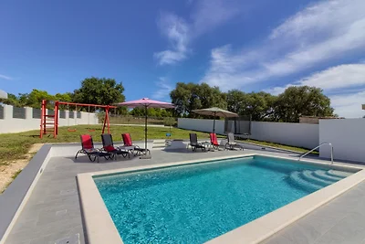 Vila Luna mit privatem Pool in Pula
