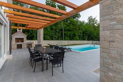 Modern Villa Foska with pool