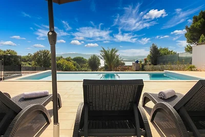 Villa Pergosa with sea view and sauna