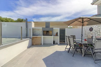 Vila Luna mit privatem Pool in Pula