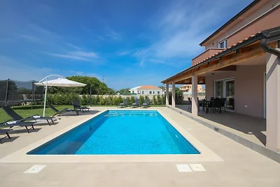 Neue Villa Enjoy mit Pool 8 Pers.