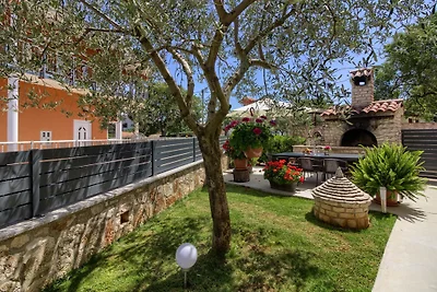 Villa Petroro with Pool in Fažana