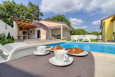 Villas Trusina with high privacy