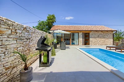 Steinvilla Pietra mit Pool, Jacuzzi