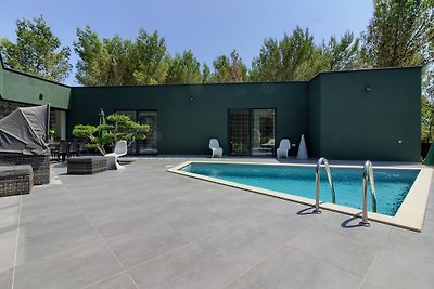 Villa Sandra mit Pool, Strand 900m