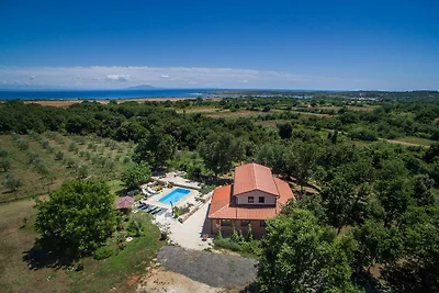 Villa Palera XXL with pool,near sea