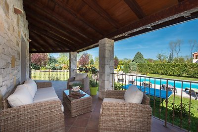 Schöne Vila Bacio mit privatem Pool