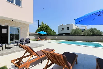 Villa Gogo