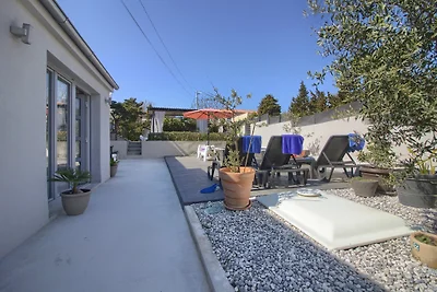 Villa Zoya with pool, beach 1km