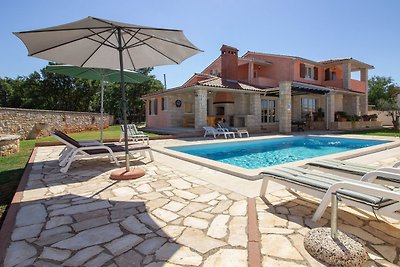 Villa Lavanda mit Pool, für 9 Pers